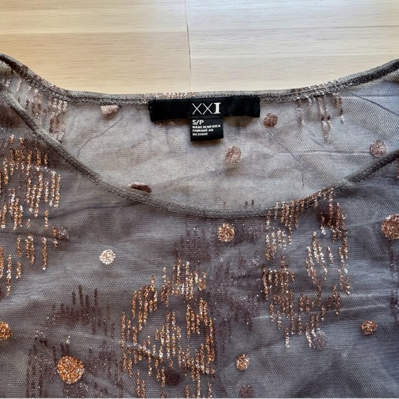 Forever 21 XXI Sheer Glitter Mesh Top - Size Small - Picture 9 of 11